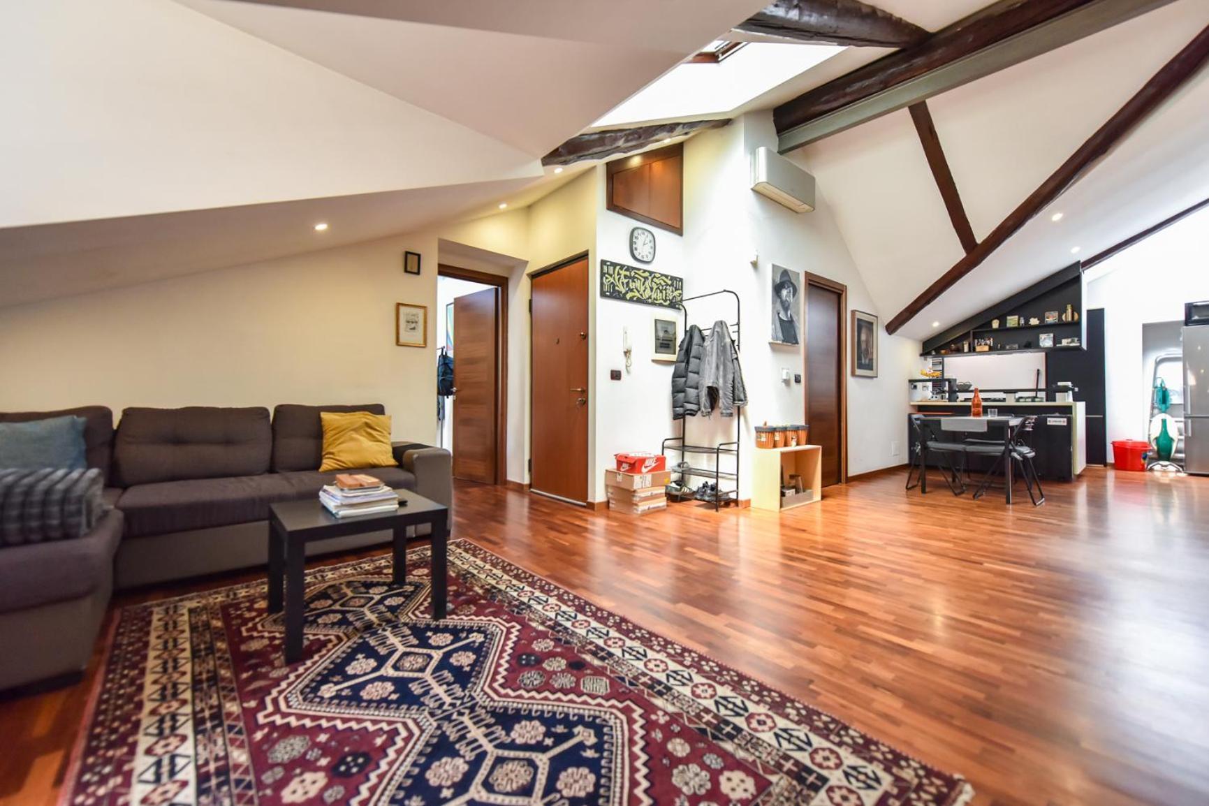 Modern Apartment Piazza Statuto Porta Susa Fs Торино Екстериор снимка