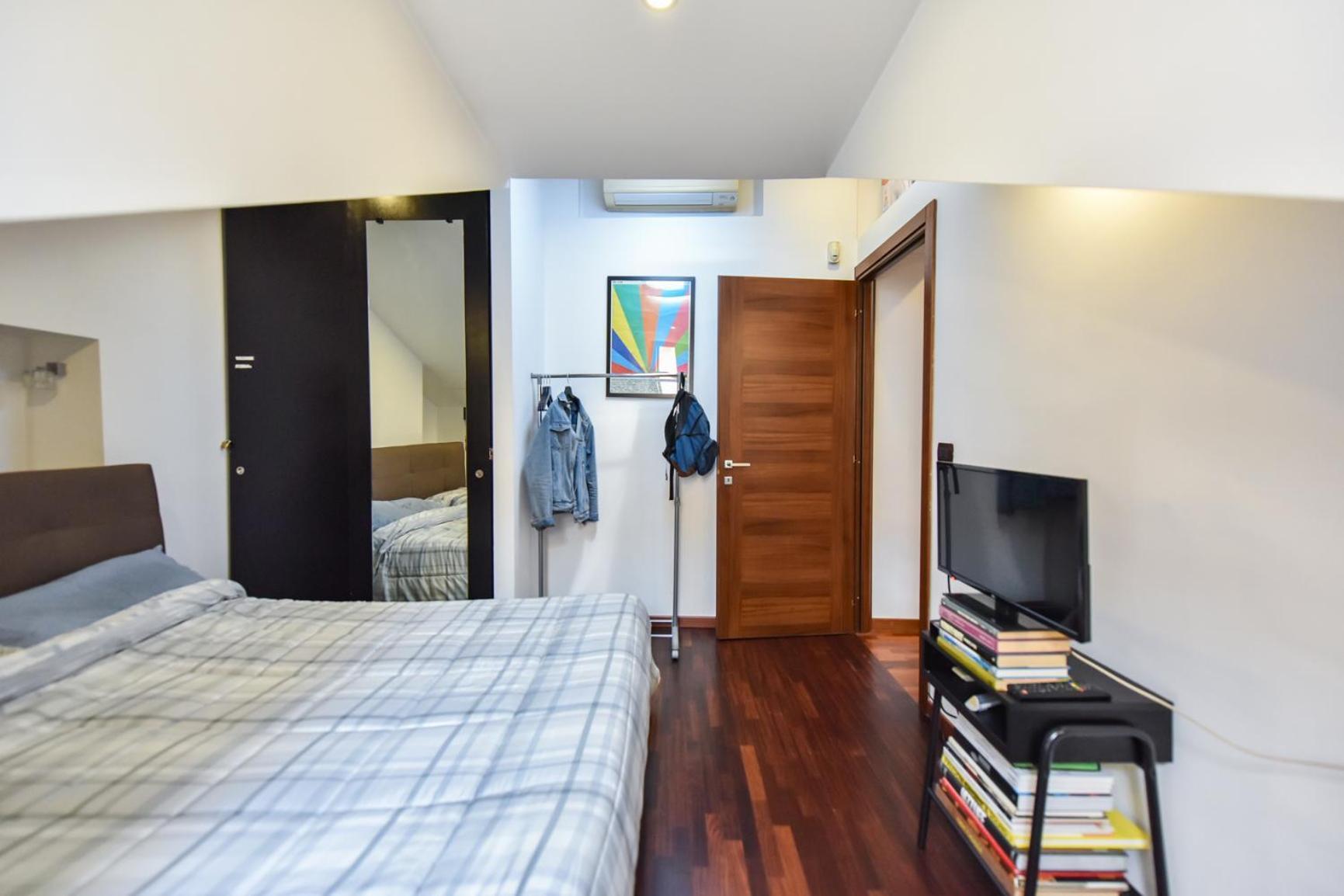 Modern Apartment Piazza Statuto Porta Susa Fs Торино Екстериор снимка